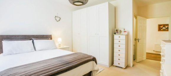 2 bedrooms Apartment in Kenley, United Kingdom No. 8036 14