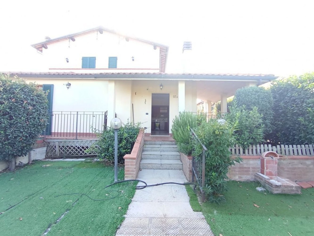 6 bedrooms House in Foiano della Chiana, Italy No. 402654