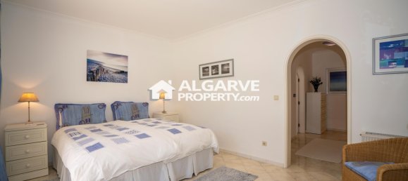 6 bedrooms Villa in Quarteira, Portugal No. 101253 5