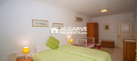 6 bedrooms Villa in Quarteira, Portugal No. 101253 8
