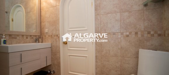6 bedrooms Villa in Quarteira, Portugal No. 101253 15