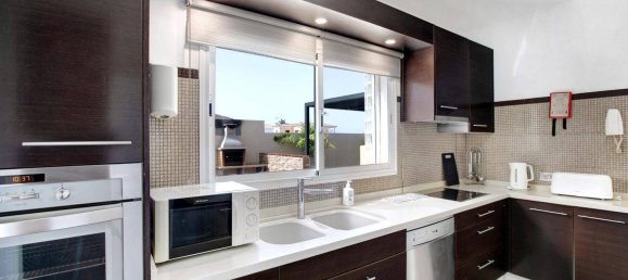 4 Schlafzimmer Villa in Adeje, Spain, Nr. 26208 10