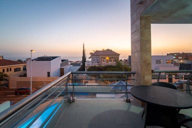 4 Schlafzimmer Villa in Adeje, Spain, Nr. 26208