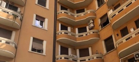 2 Schlafzimmer Wohnung in Rome, Italy, Nr. 334314 2