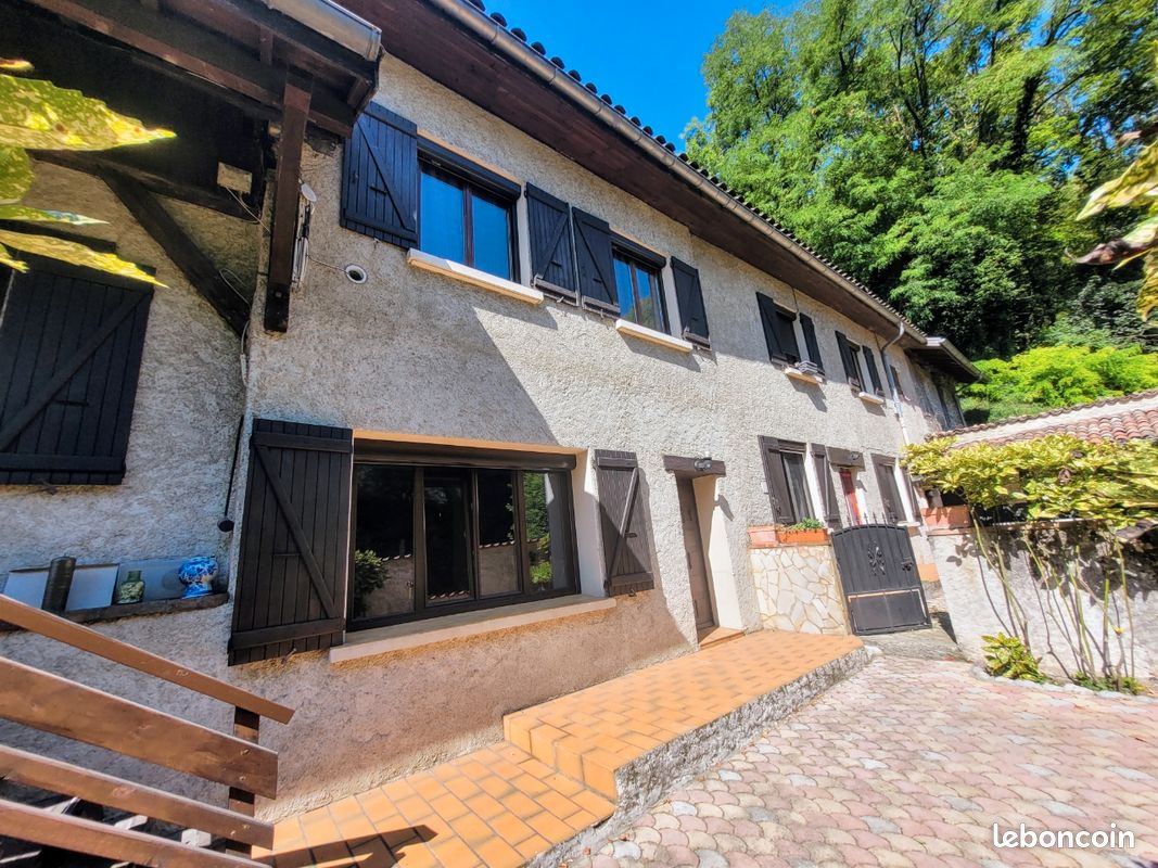 2 غرف نوم منزل في Gieres, France رقم 341173