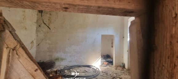 2-salle Maison à Cutrofiano, Italy No. 168201 12