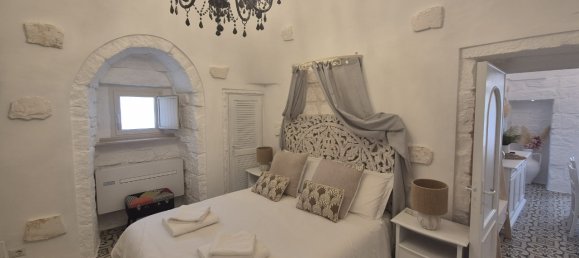4 rooms House in Cisternino, Italy No. 39393 30