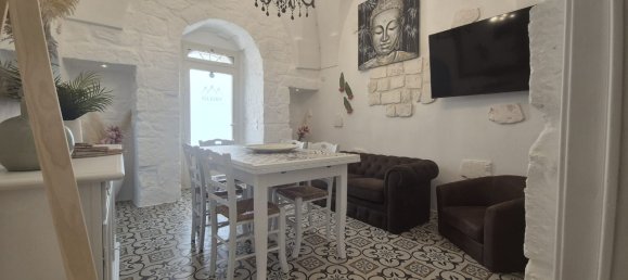 4 rooms House in Cisternino, Italy No. 39393 48