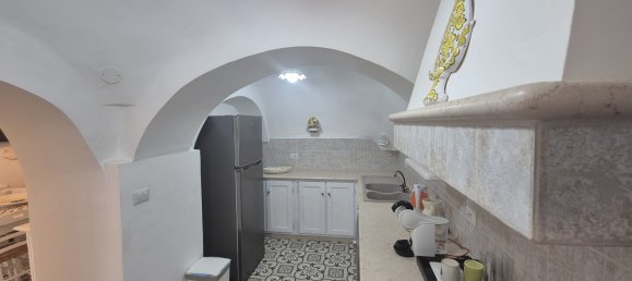 4 rooms House in Cisternino, Italy No. 39393 56