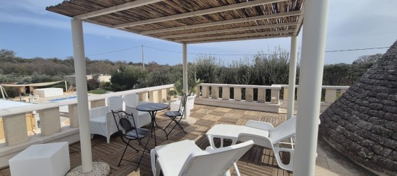 4 rooms House in Cisternino, Italy No. 39393 14