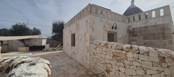 4 rooms House in Cisternino, Italy No. 39393 9