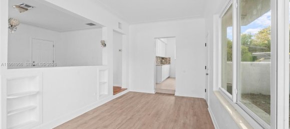5 dormitorios villa en venta en Miami, Miami-Dade, Florida, USA № 615676 22
