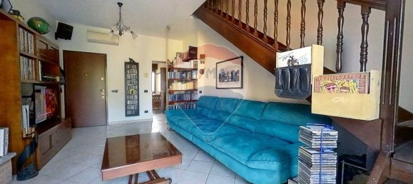 Квартира с 3 комнатами в Камбьяго, Италия № 318529 4