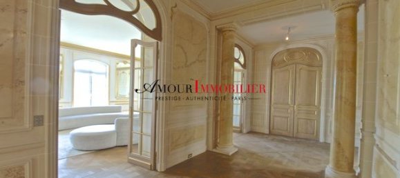 5 bedrooms Apartment in Paris, France No. 243414 3