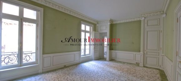 5 bedrooms Apartment in Paris, France No. 243414 9