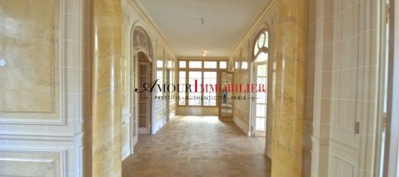 5 bedrooms Apartment in Paris, France No. 243414 6