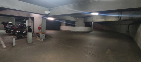 12m² Parking in Paris, France No. 144097 5