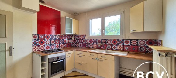 4 bedrooms Villa in Luce, France No. 78878 6