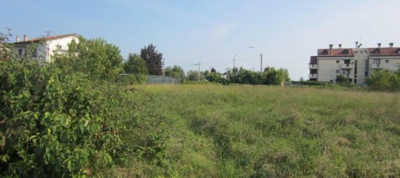 1 room Land in Venice, Italy No. 33666 4