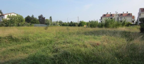 1 room Land in Venice, Italy No. 33666 2