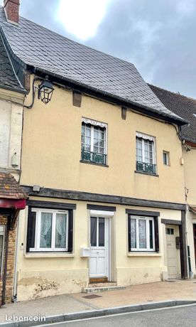 4 Schlafzimmer Wohnung in Conches-en-Ouche, France, Nr. 301603