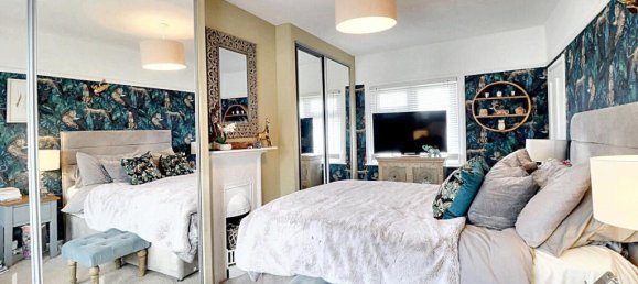 3 bedrooms House in Tatsfield, United Kingdom No. 4754 9