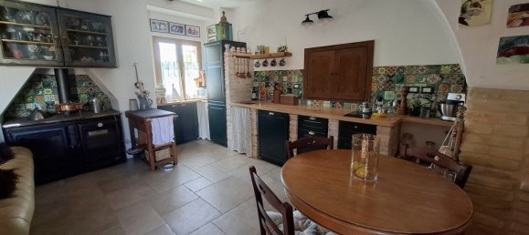 3 bedrooms Villa in Crecchio, Italy No. 267271 10