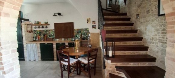 3 bedrooms Villa in Crecchio, Italy No. 267271 9
