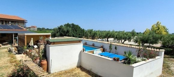3 bedrooms Villa in Crecchio, Italy No. 267271 22