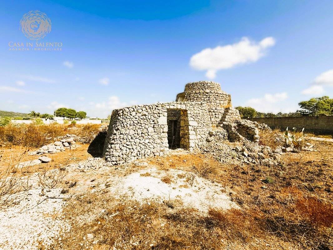 Terrain à Alessano, Italy 9800m² No. 396008