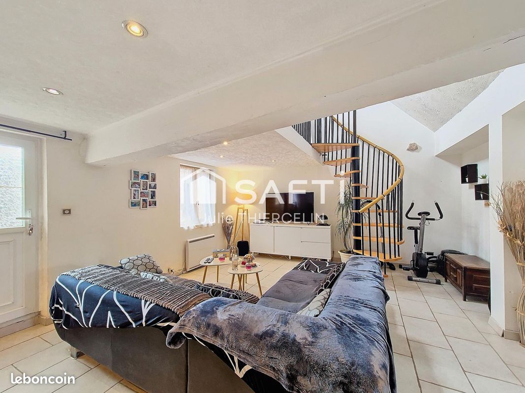 Дом с 1 спальней в Буаскоммён, Франция № 252339