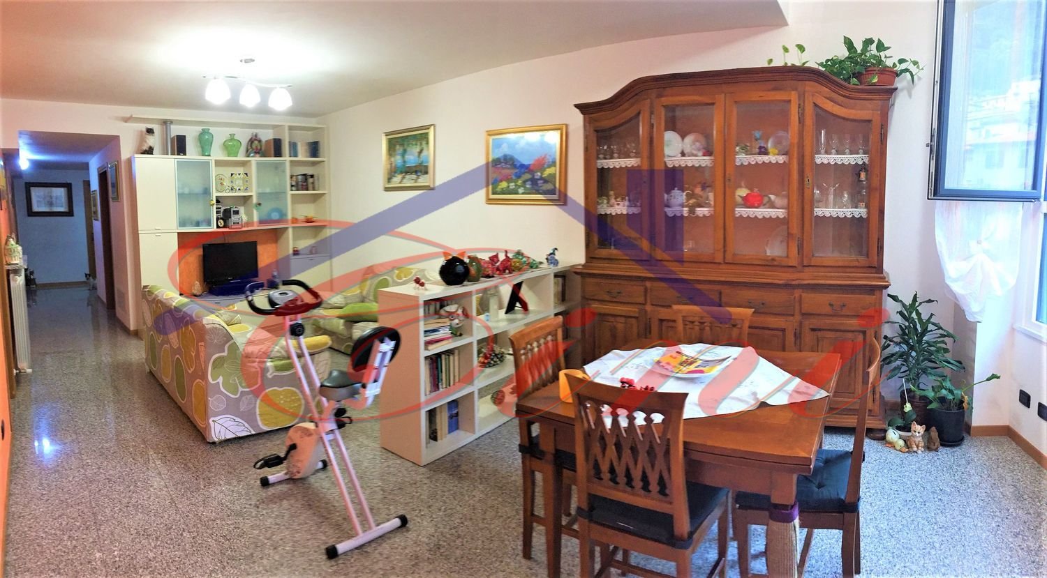 3 Schlafzimmer Wohnung in Lecco, Italy, Nr. 365528