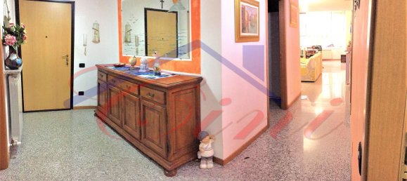 3 Schlafzimmer Wohnung in Lecco, Italy, Nr. 365528 4