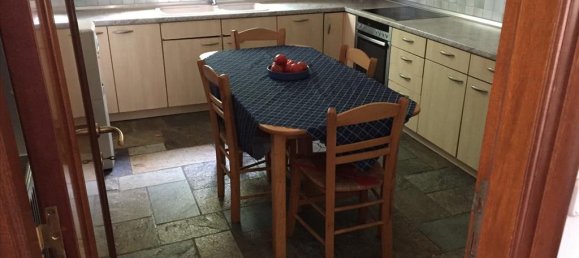 5 Schlafzimmer Gewerbliche Immobilie in Thessaloniki, Greece, Nr. 5712 11