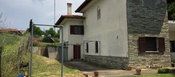 5 Schlafzimmer Gewerbliche Immobilie in Thessaloniki, Greece, Nr. 5712 4