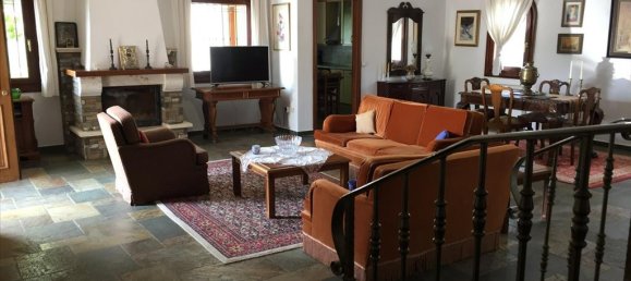 5 Schlafzimmer Gewerbliche Immobilie in Thessaloniki, Greece, Nr. 5712 10