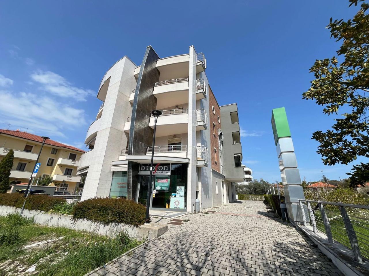 3غرفة شقة في Montesilvano, Italy رقم 36312