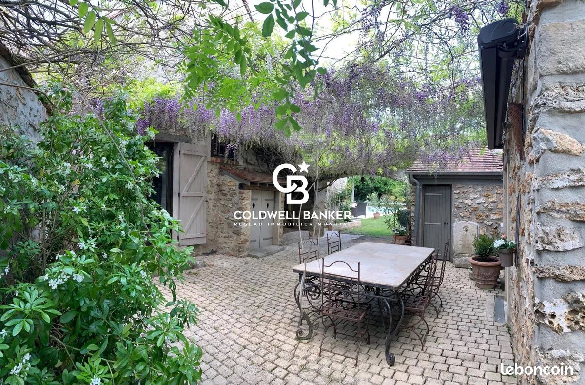 7 Schlafzimmer Haus in Fontainebleau, France, Nr. 331585