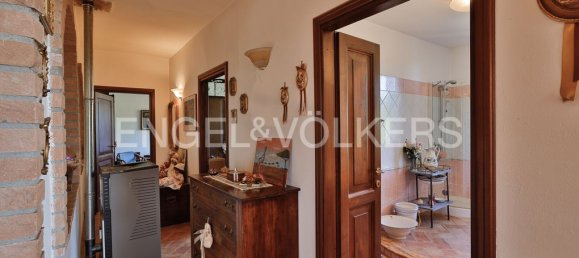 3 bedrooms House in Gavorrano, Italy No. 106409 14