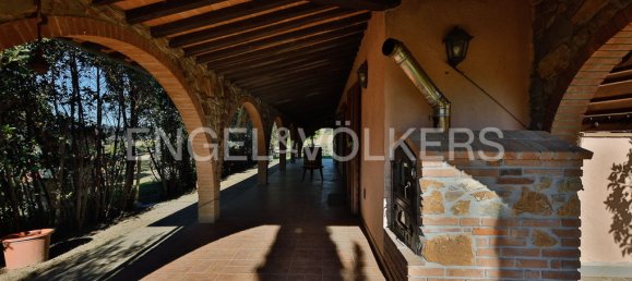 3 bedrooms House in Gavorrano, Italy No. 106409 5