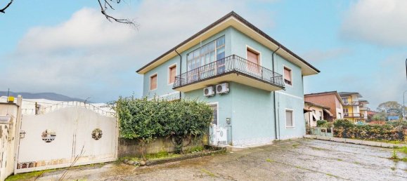 3 غرف نوم شقة في Villafranca in Lunigiana, Italy رقم 112884 36