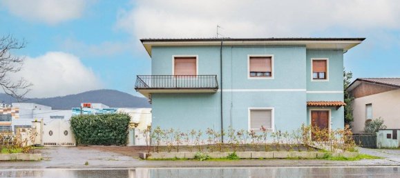 3 غرف نوم شقة في Villafranca in Lunigiana, Italy رقم 112884 37