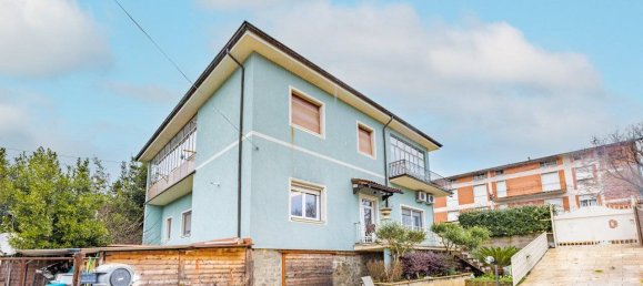 3 غرف نوم شقة في Villafranca in Lunigiana, Italy رقم 112884 35