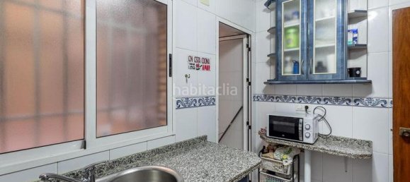 4 bedrooms Apartment in Granada, Spain No. 186962 18