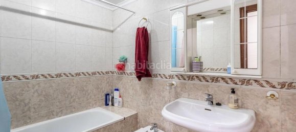 4 bedrooms Apartment in Granada, Spain No. 186962 20