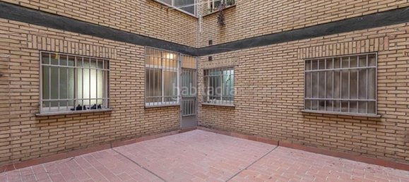 4 bedrooms Apartment in Granada, Spain No. 186962 22