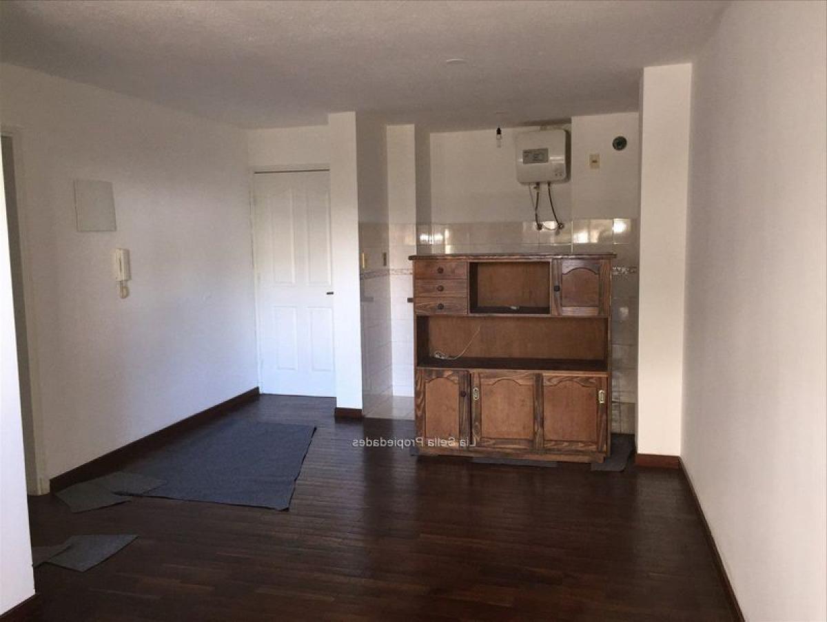 Studio in Montevideo, Uruguay No. 1540