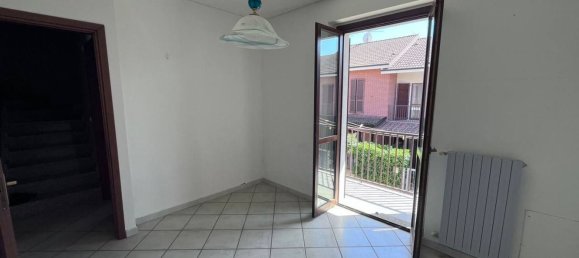 5 bedrooms House in Canelli, Italy No. 381344 4