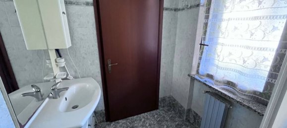 5 bedrooms House in Canelli, Italy No. 381344 8