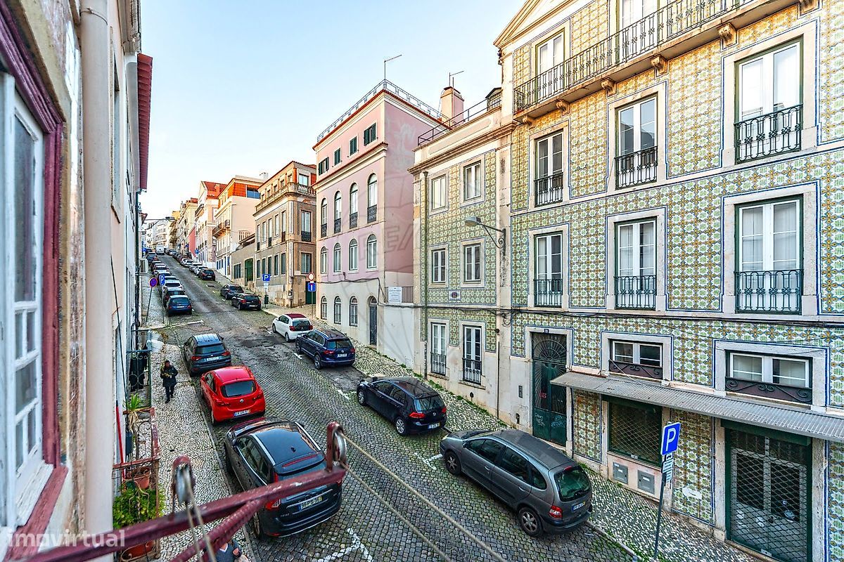 1 bedroom Apartment in Lisbon, Portugal No. 130528
